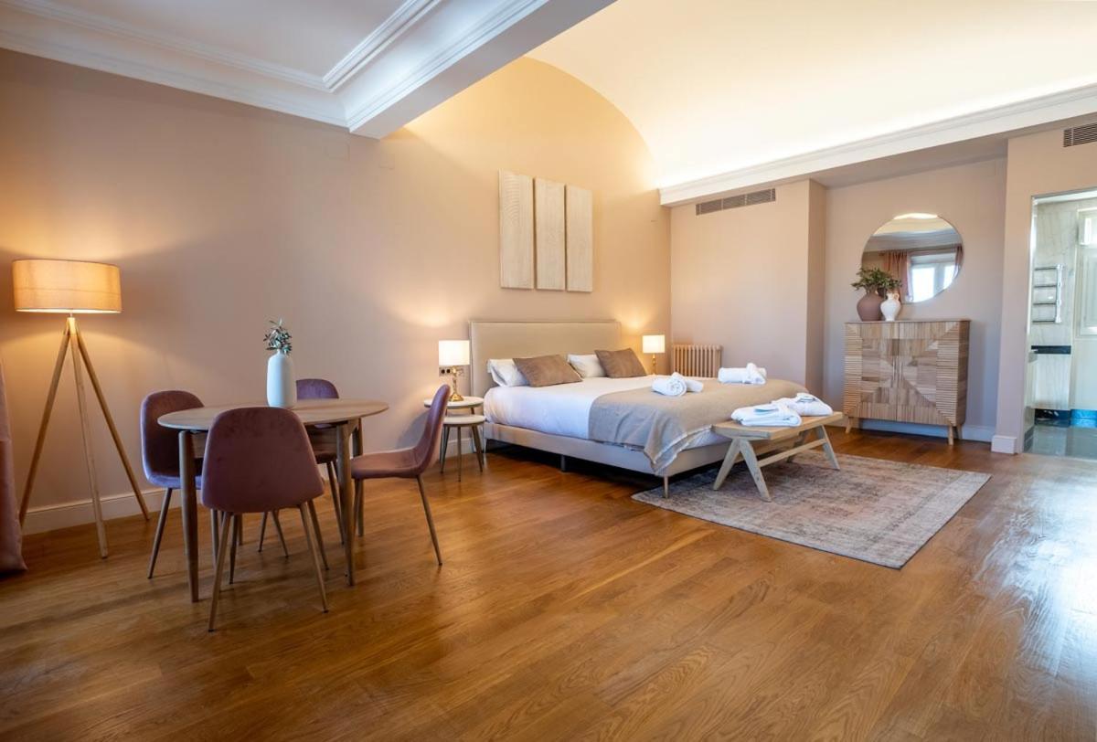 Hotel Font De La Canya Avinyonet del Penedes 외부 사진